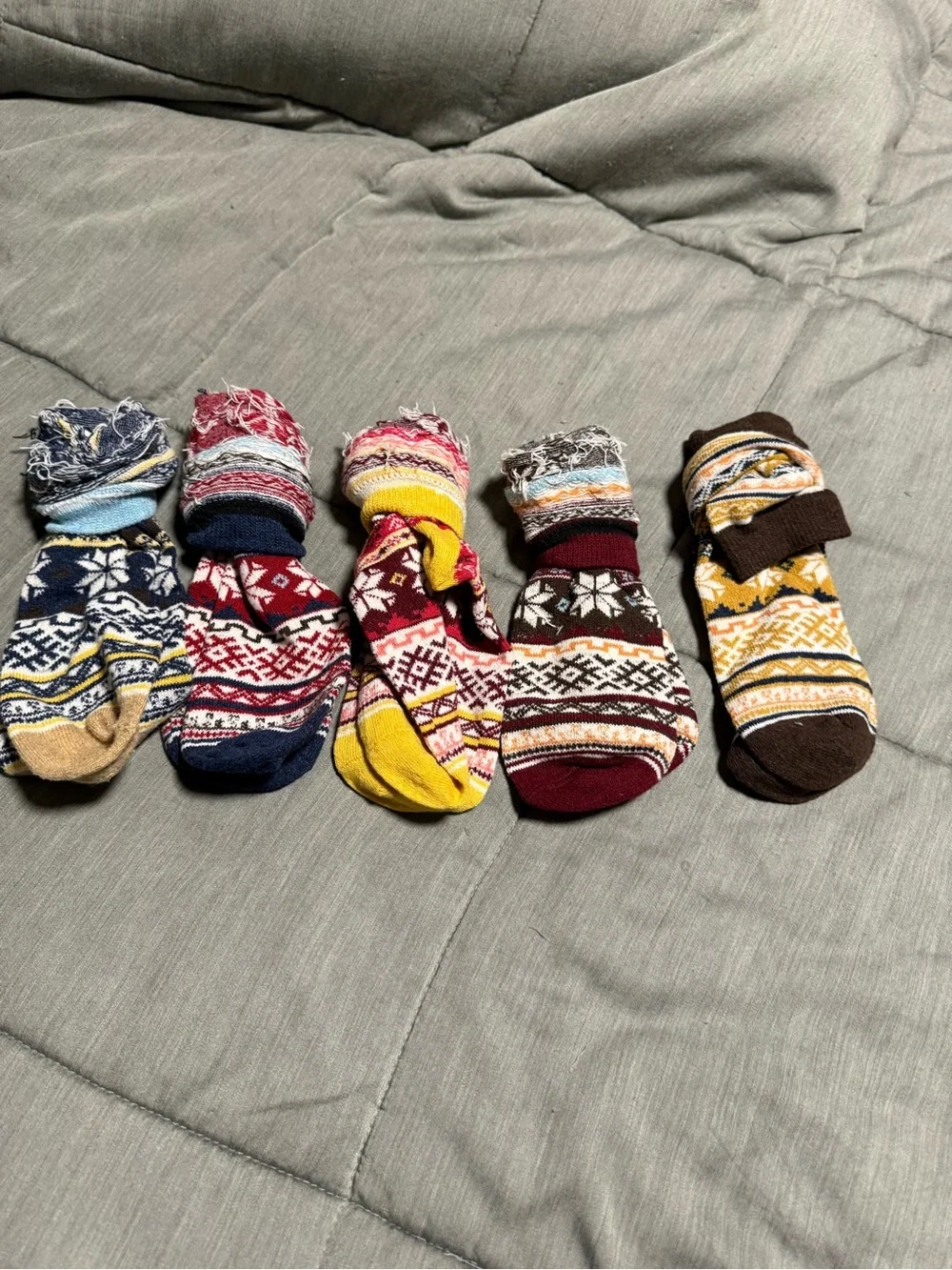 Premillow Wool Socks - Women’s/Men’s Winter Crew Socks (5 pairs)